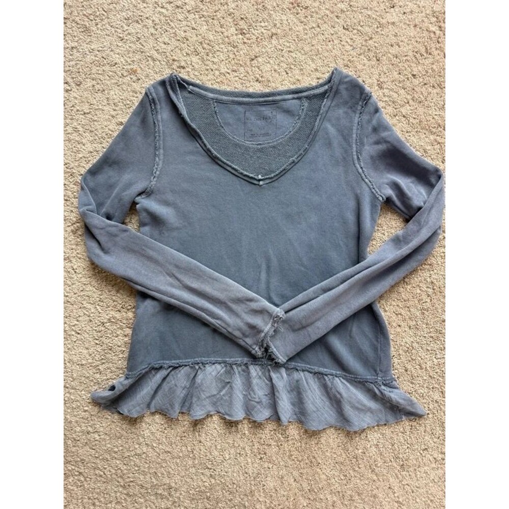 We The Free People Distressed Peplum Sweatshirt Raw Hem Gray Womens Small